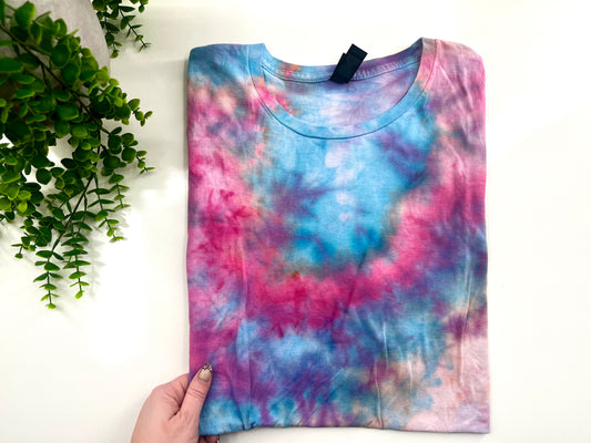 LARGE - Amethyst Cloud Ice Dye Tshirt - Gildan