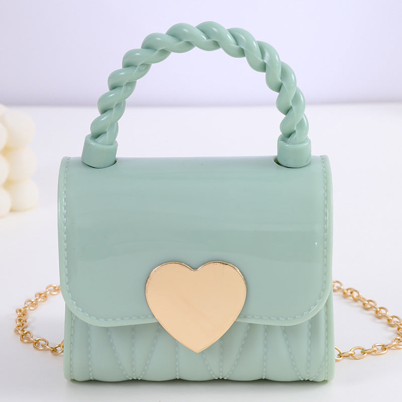 BOUTIQUE PREORDER: The Kinsley Heart Purse 1.6.25