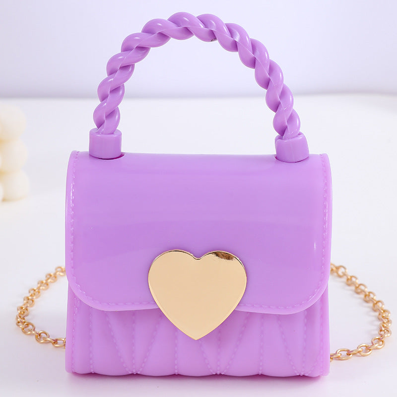 BOUTIQUE PREORDER: The Kinsley Heart Purse 1.6.25